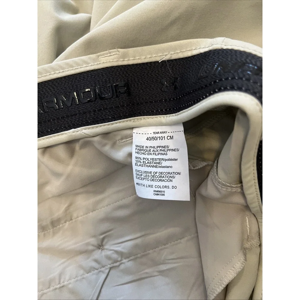 Under Armour NewMens Khaki Shorts Tech Short Sz 40 Polyester Blend Elastic Waist